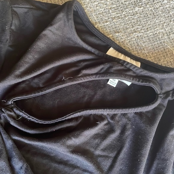LIKE NEW REFORMATION Else Knit Top! - Picture 8 of 9